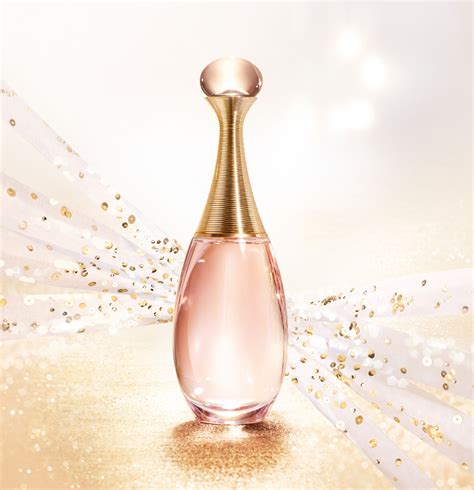 dior adore lumiere perfume